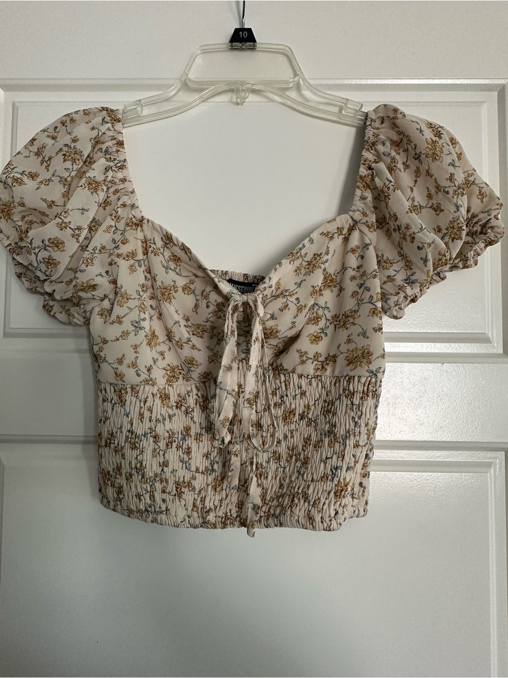 Missguided Floral Puff-Sleeve Smocked Crop Top - Cream w/Yellow Flowers